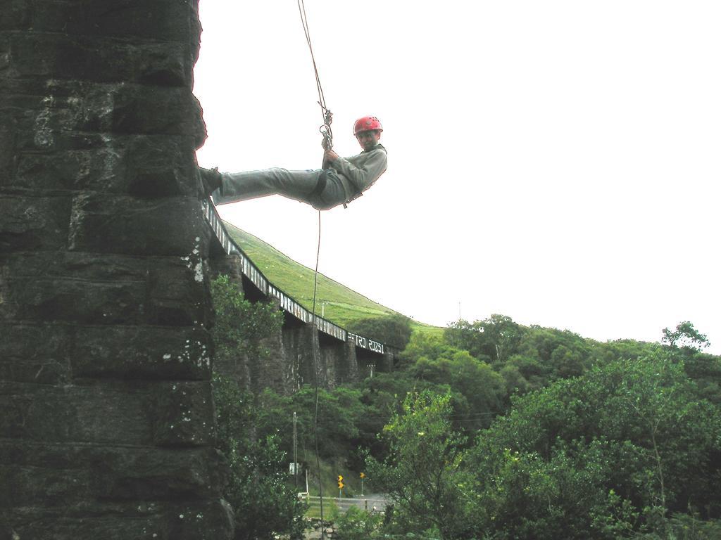 Bru Na Dromoda/Dromid Hostel Killeenleagh Bridge Eksteriør billede